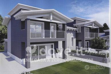 Villa di 158 m² con 4 locali e posto auto a Carpen