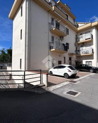 2 LOCALI A FISCIANO