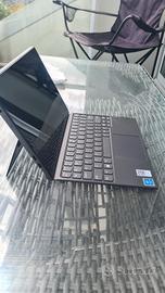 Lenovo DUET 5 tablet c/ tastiera