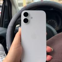 Iphone 17 bianco 256giga