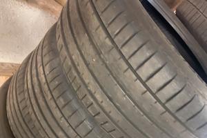 Gomme Falken 225/50 R17