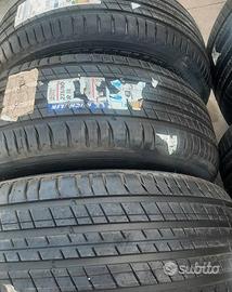 235 60 18 michelin nuove