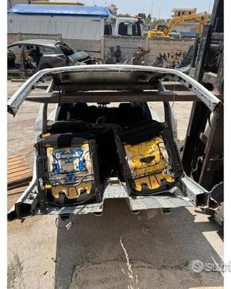 Ricambi Peugeot 208 2024 Scocca lato frontale
