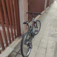 MONTAUIN BIKE ROCKRIDER