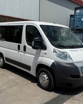 Autocarro Fiat Ducato Combi, 9 posti