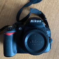 Nikon d3100+obiettivi+zaino porta macchinetta