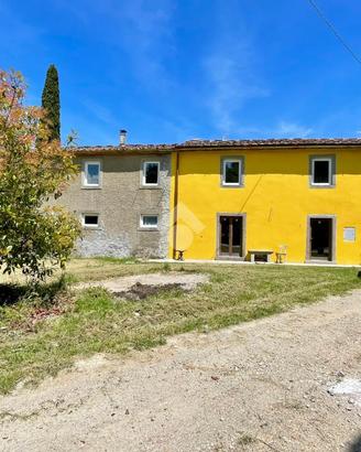 RUSTICO A VAGLIA