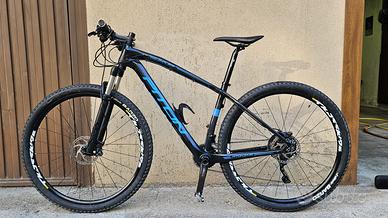 MTB PITON SK 29 CARBONIO + scarpe SIDI e pedali