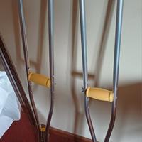 Stampelle in alluminio 