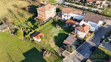 TER. RESIDENZIALE A PARATICO