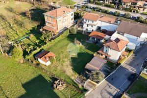 TER. RESIDENZIALE A PARATICO