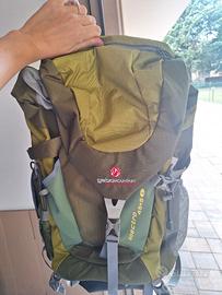 Zaino da trekking 45+5L 