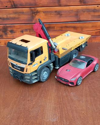 Bruder carro attrezzi man con auto