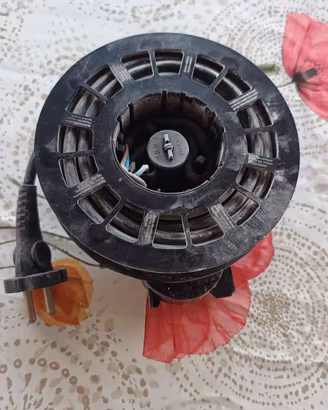 Avvolgicavo aspirapolvere Bosch