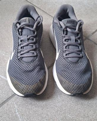Scarpe Nike Runallday