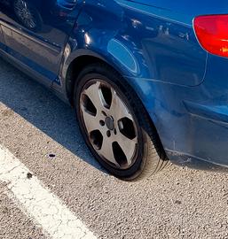 treno gomme audi A3 con cerchi in lega e kit 