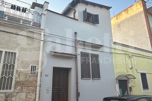 Casa Indipendente Canosa di Puglia