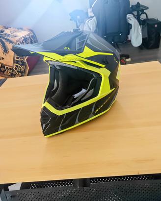 Casco Cross Acerbis X-Track 2206 in fibra – Nero/G
