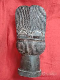 Maschera Africana cultura Batcham Camerun