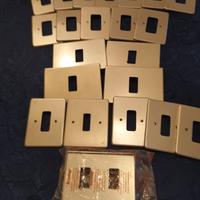 Copriinterruttori Ticino 