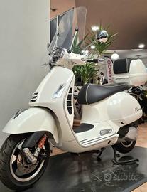 Vespa 300 GTS super hpe abs