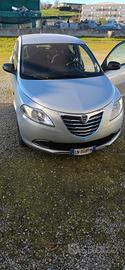 Ypsilon 1.3 multijet 95cv 