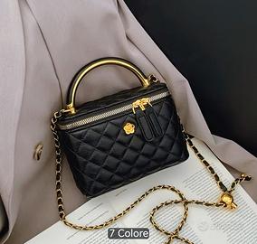 Borsa a mano quadrata piccola elegante 