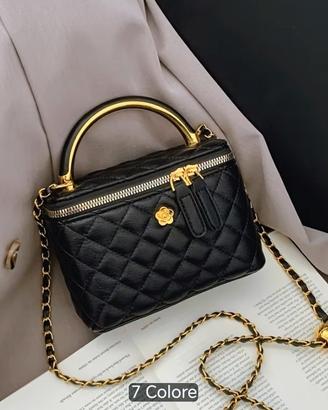 Borsa a mano quadrata piccola elegante 