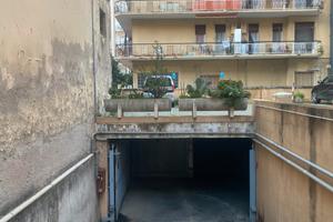 Garage -- 56 m² | Corso Genova, Ventimiglia