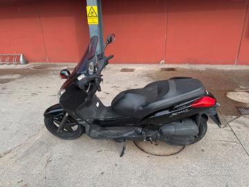 Yamaha Xmax 125