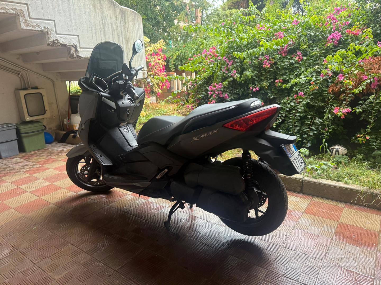 Vendo Yamaha Xmax 250 Abs Usato Yamaha X-Max 250cc Moto E