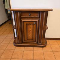 Mobiletto d'arredo