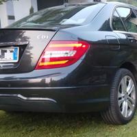 Mercedes  benzina c 220