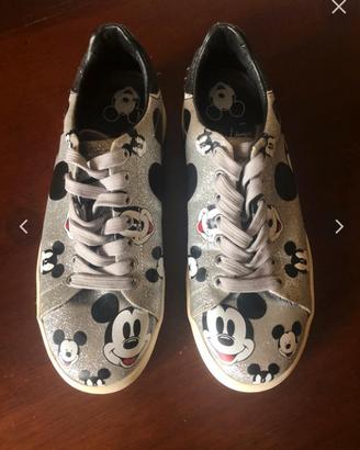 Sneakers Moa