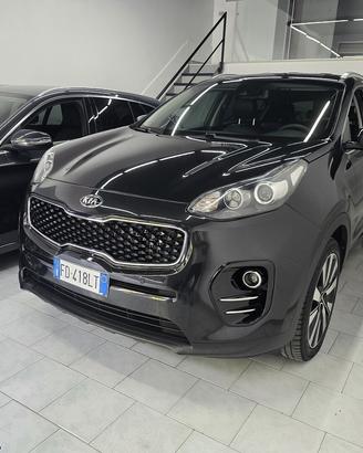KIA SPORTAGE 1.7 115 CV NAVI RETRO XENO CERCHI 19