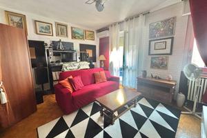 Appartamento di 75 m² con 2 locali e box auto a Mo