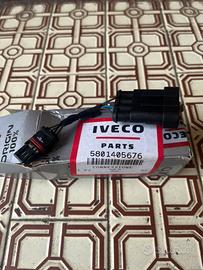 Connettore specchietto iveco daily