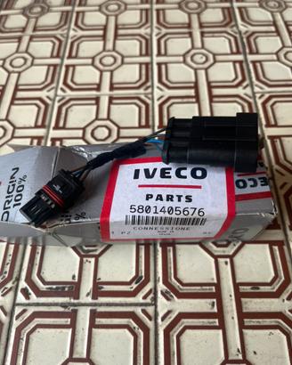 Connettore specchietto iveco daily