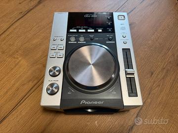 Pioneer Cdj 200