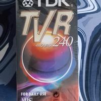 Video cassette TDK TVR 240 minuti.