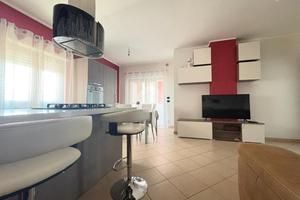 4 LOCALI A MONTALTO UFFUGO