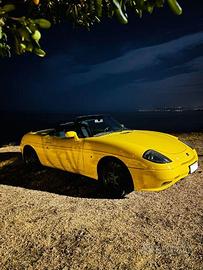 Fiat barchetta con iscrizione ASI