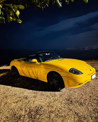 Fiat barchetta con iscrizione ASI