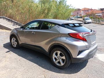 Toyota CHR 1.8 HIBRYD  mod. Active  