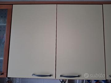 Pensile cucina con scolapiatti 