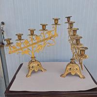 antica coppia di  candelieri in bronzo dorato