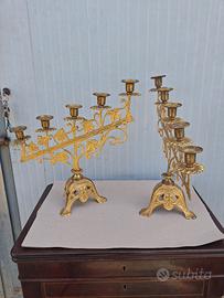 antica coppia di  candelieri in bronzo dorato