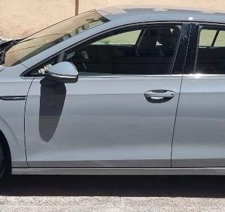 Volkswagen Golf 8 Style 1.5 TGI 130 CV DSG – 2021