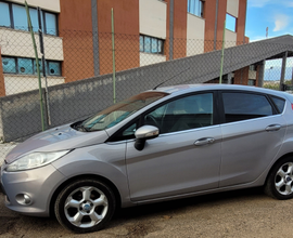 Ford Fiesta 2010 Titanium grigio pietra