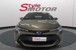TOYOTA Corolla SW 1.8 Hybrid Business Certificat